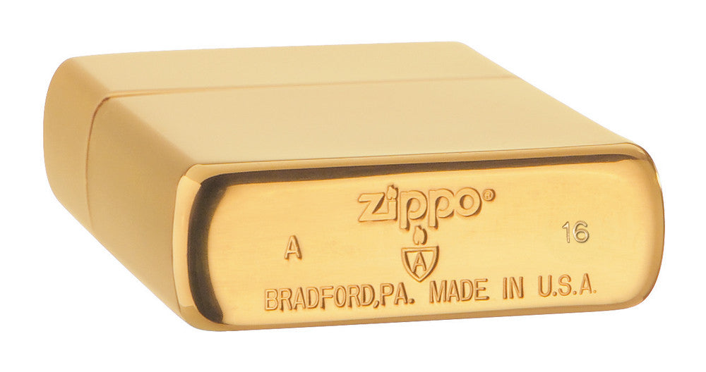 Bodenansicht Zippo Feuerzeug Armor High Polish Brass Basis Modell