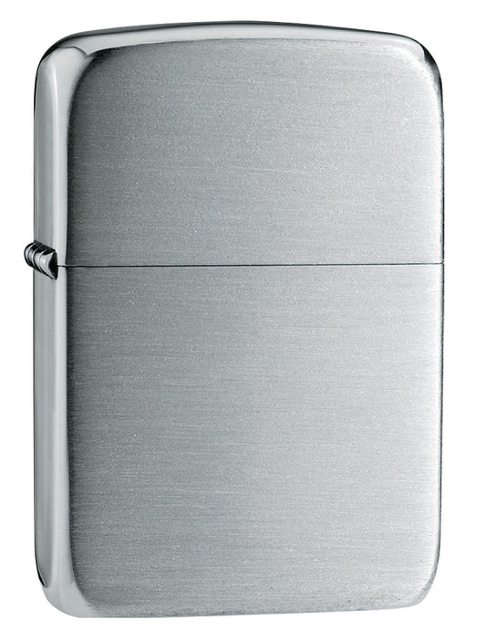 Zippo Feuerzeug 1941 Replica aus Sterlingsilber Frontansicht ¾ Winkel in satinierter Silber Optik